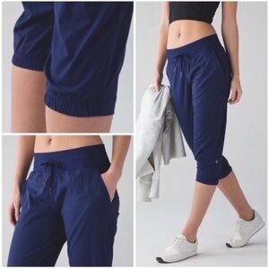 Lululemon Athletica Navy Dance Studio Cropped II Pants, Women 6